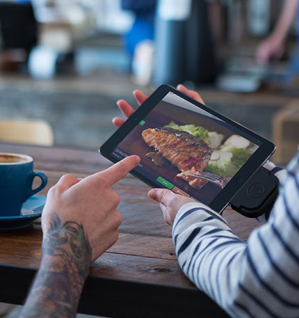Lightspeed Restaurant showing food image