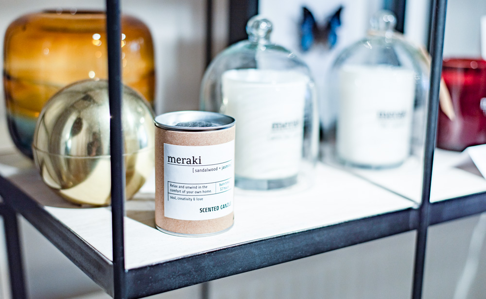 Étagère boutique Les Soeurs